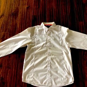 Arc’teryx lightweight button down travel shirt